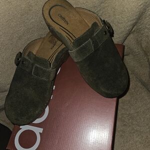 New Aetrex Madison Clogs sz 7
